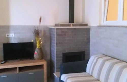 Zubovici Apartment | 1 Bed Flat - Sleeps 2 - Parking - Wifi