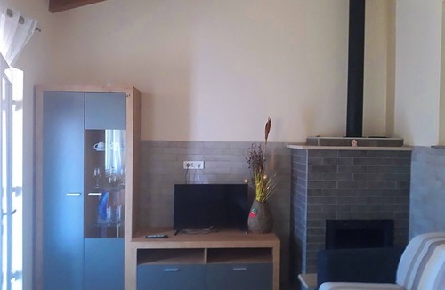 Zubovici Apartment | 1 Bed Flat - Sleeps 2 - Parking - Wifi