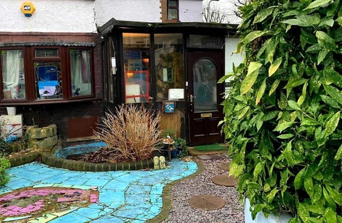 St. Andrew's House | 1 Bed Flat - Sleeps 3 - Garden