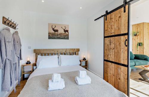 Abberley House | 1 Bed in Abberley 89032