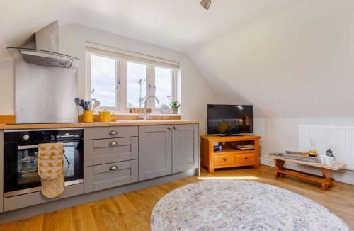 Hereford House | 1 Bed in Allensmore 83703