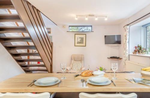 Morwellham House | 1 Bed in Bere Alston CAMMO