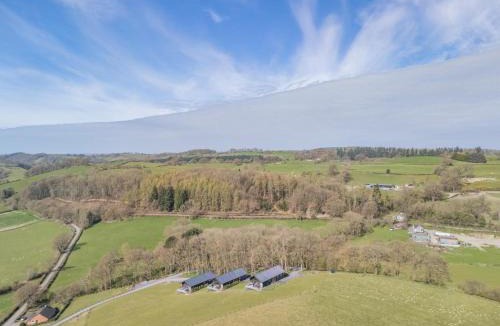 Kingswood House | 1 Bed in Berriew oc-a31113