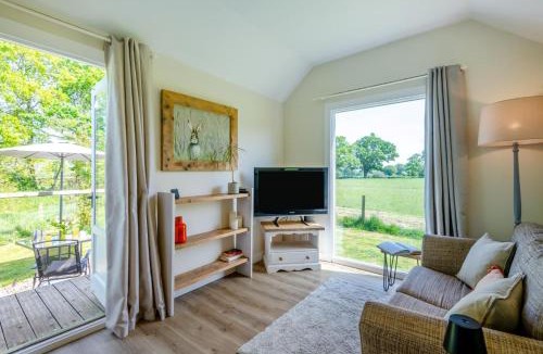 Abbess Roding House | 1 Bed in Biddenden oc-cb660