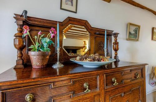 Rendcomb House | 1 Bed in Chedworth oc-o30916