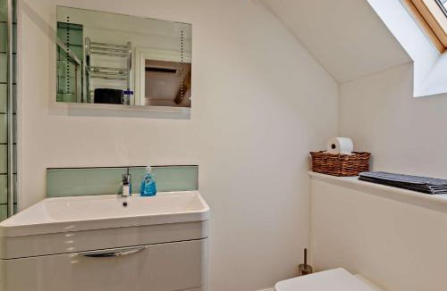 Curry Rivel House | 1 Bed in Curry Rivel 41489