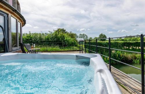 Stowmarket House | 1 Bed in Debenham 54411