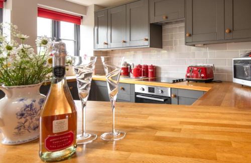 Stowmarket House | 1 Bed in Debenham 54411