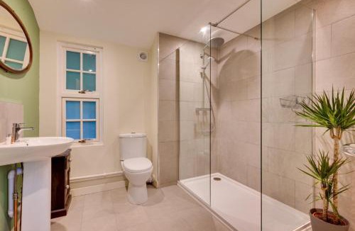 Debenham House | 1 Bed in Debenham oc-glah