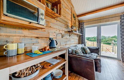 Dre-fach Felindre House | 1 Bed in Dre-Fach Felindre oc-a29876