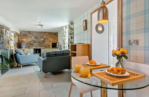 Forres House | 1 Bed in Elgin 32129