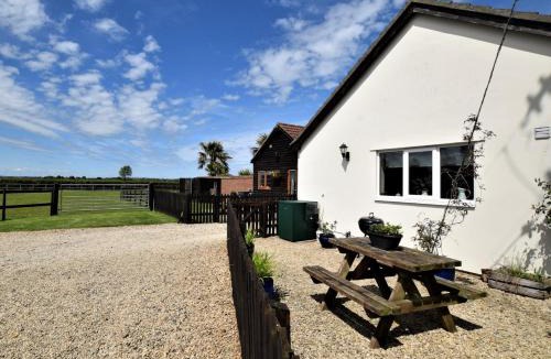 Devizes House | 1 Bed in Erlestoke 58771