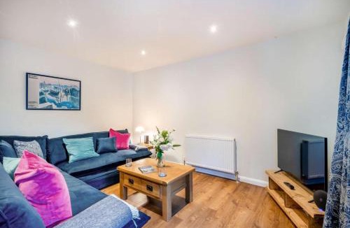 Eye House | 1 Bed in Eye oc-tch1