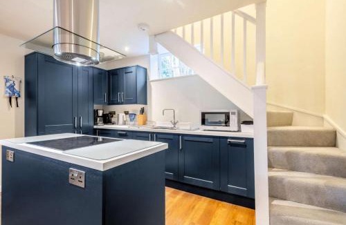 Eye House | 1 Bed in Eye oc-tch1