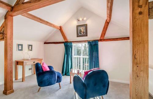 Eye House | 1 Bed in Eye oc-tch1