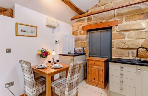 Easterside House | 1 Bed in Helmsley 93100