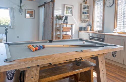 Elmesthorpe Cabin | 1 Bed in Lawnhead oc-w32576