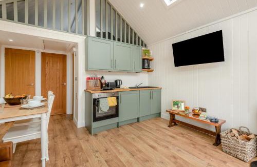 Mouswald Cabin | 1 Bed in Mouswald oc-b33444