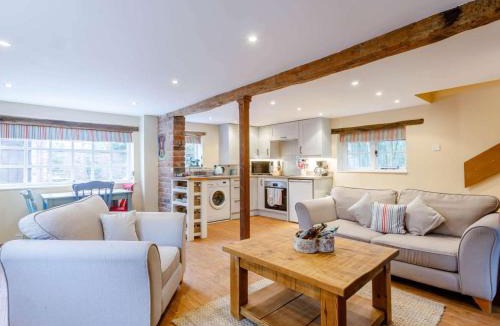 Upton Snodsbury House | 1 Bed in Naunton Beauchamp REDCO