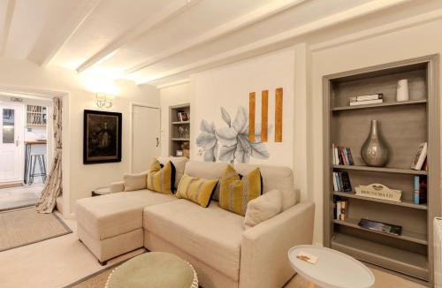 Normanby House | 1 Bed in Normanby 79105