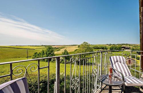 Bodinnick House | 1 Bed in Polperro COUVW