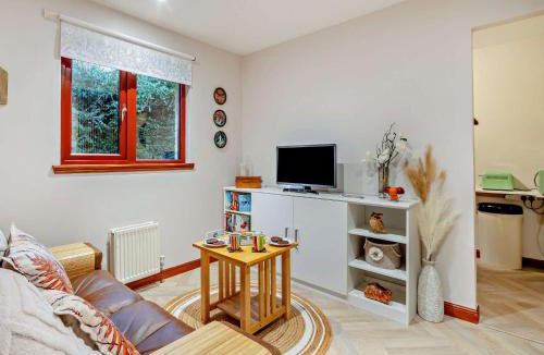 Powmill House | 1 Bed in Powmill 95872