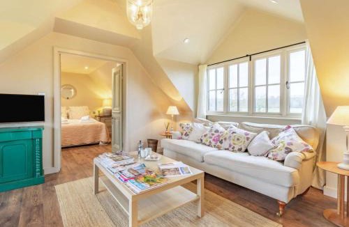 Alfold House | 1 Bed in Rudgwick 86961