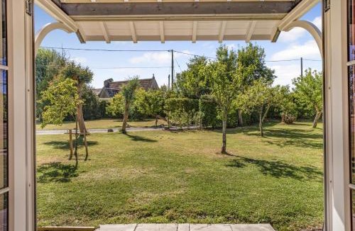 Corton Cabin | 1 Bed in Silton oc-o32632