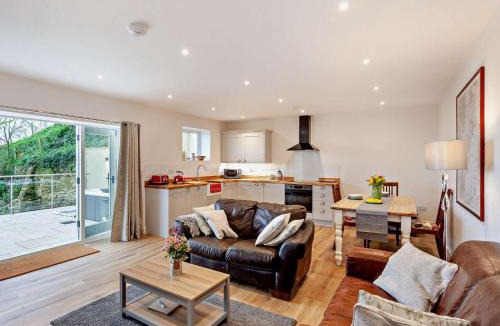 Ozleworth House | 1 Bed in Wotton-under-Edge 91936