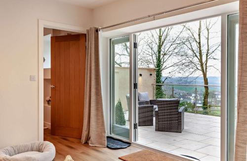 Ozleworth House | 1 Bed in Wotton-under-Edge 91936