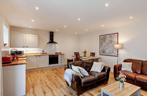 Ozleworth House | 1 Bed in Wotton-under-Edge 91936