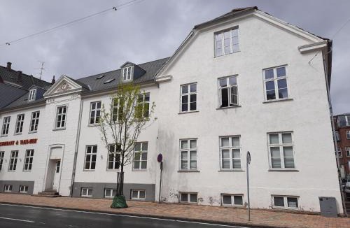 Odense House | 1- Bed Private room in apartment