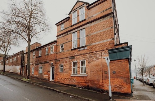 Sneinton Apartment | 1 Bed, Sleeps 4, Free Parking