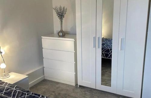 East Hagbourne House | 1 Bed-Sleeps 4-Garden-Free Parking