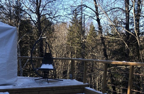 Saint-Alphonse-Rodriguez Ski Chalet | 1 BEDROOM WARM JACUZZI & COZY CHALET