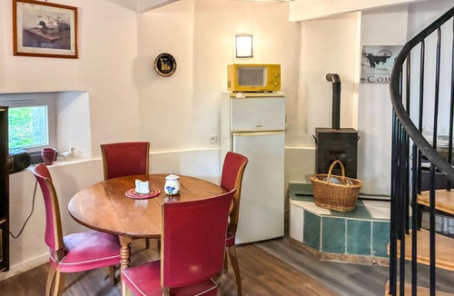 Trepied House | 1 bedroom beautiful home in Sainte-Geneviève en Br