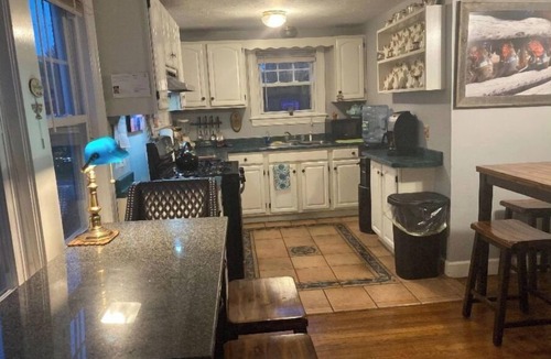 Millbury Apartment | 1 bedrm, Worcester/Boston Central area @ Ellen Elizabeth Estates-Pvt Main Apt
