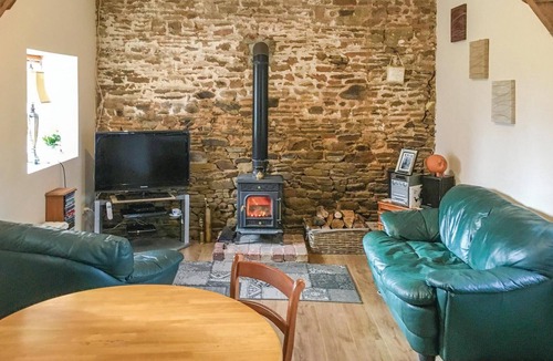 Fougerolles-du-Plessis House | 1 bedroom nice home in Fougerolles Du Plessis