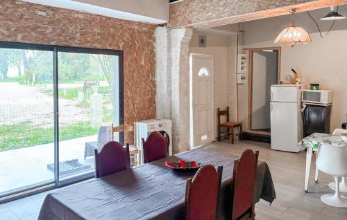 Trepied House | 1 Bedroom Gorgeous Home In Sainte-Geneviève En Br