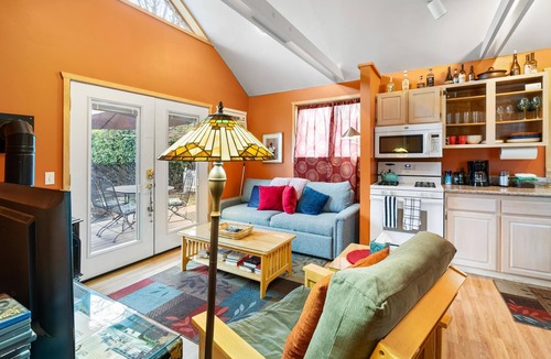 Historic Railroad District Hotel | 1 bedroom, 1 bathroom cottage with sleeper sofa & full kitchen.