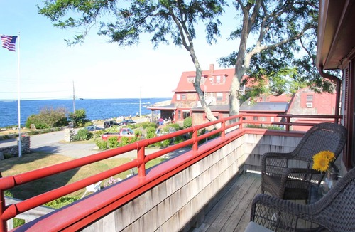Rockport Apartment | 1 Bedroom, 1 Bathroom, Living room with twin day bed, Kitchenette Deck
