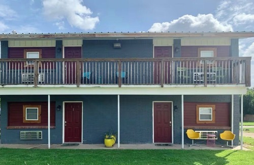 Waco Apartment | 1 bedroom/1 bathroom perfect for 30+ day guests
