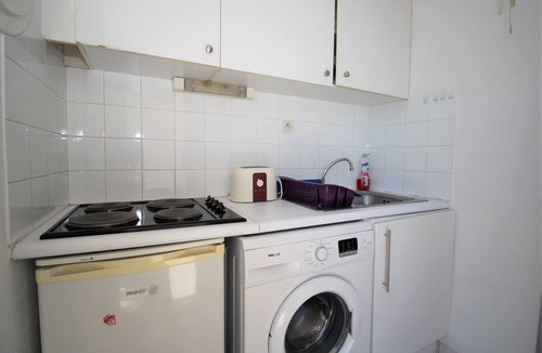 Les Arenes Apartment | 1 bedroom apartment + parking in Canet
