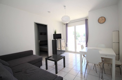 Les Arenes Apartment | 1 bedroom apartment + parking in Canet