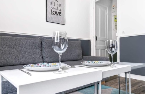 Meudon Apartment | 1 bedroom apartment, Issy les Moulineaux