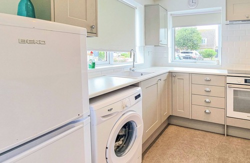 Uphill Cottage | 1 bedroom accommodation in Uphill, near Weston-Super-Mare