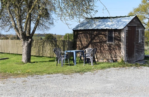 Plouer-sur-Rance Apartment | 1 bedroom accommodation in Plouër sur Rance
