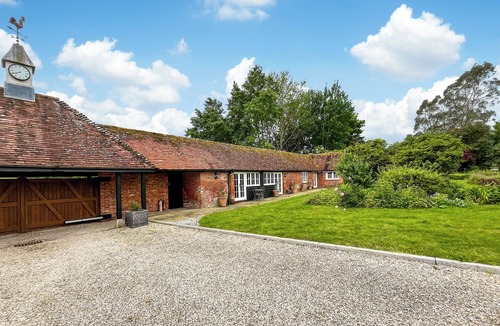 East Tytherley Cottage | 1 bedroom accommodation in East Tytherley