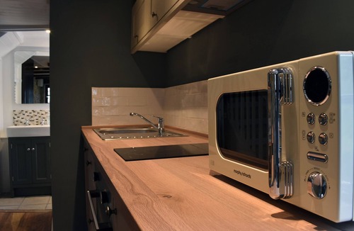 Combe Martin Cottage | 1 bedroom accommodation in Combe Martin