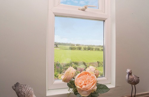 Tunstall Cottage | 1 bedroom accommodation in Harriseahead